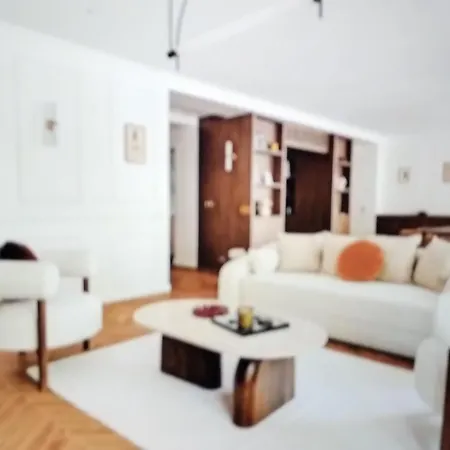 Bright And Sapcious 3-room Апартаменты *