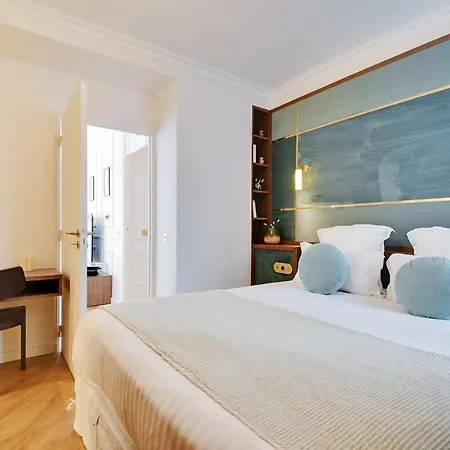 Апартаменты Bright And Sapcious 3-room